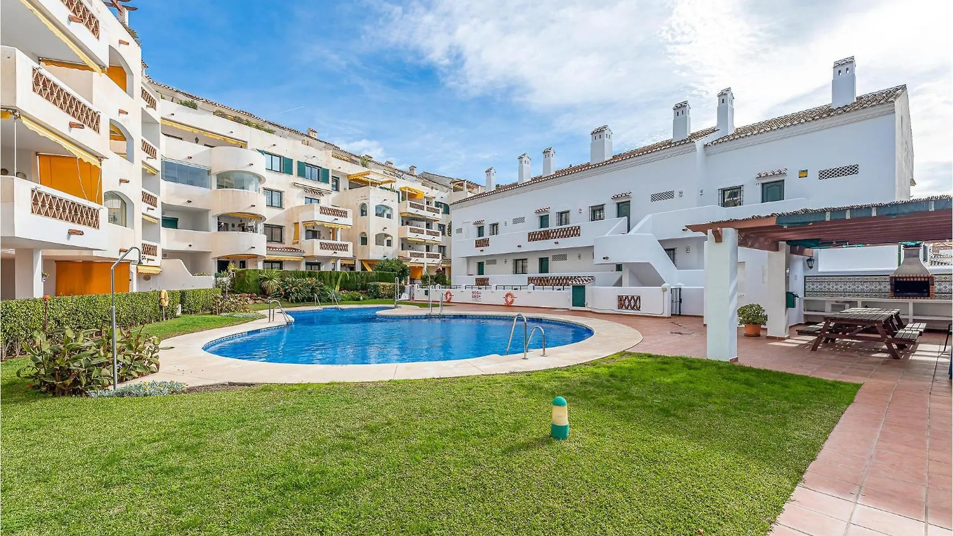 Lovely Apartment In Benalmadena With Kitchen