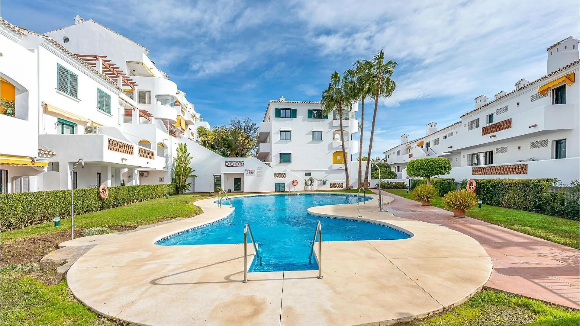 Lovely Apartment In Benalmadena With Kitchen