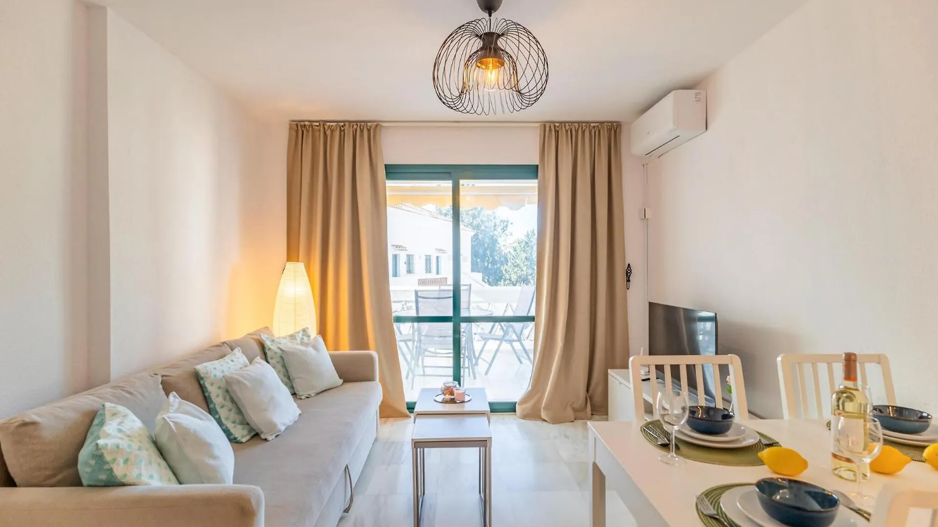 Lovely Apartment In Benalmadena With Kitchen