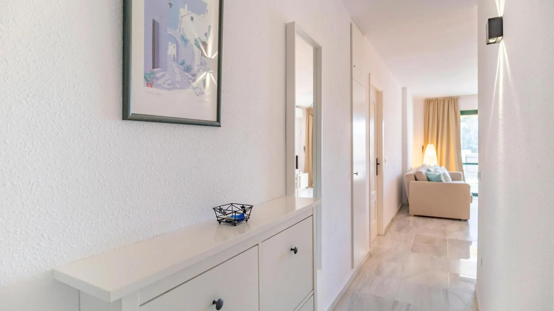 Lovely Apartment In Benalmadena With Kitchen 0*,